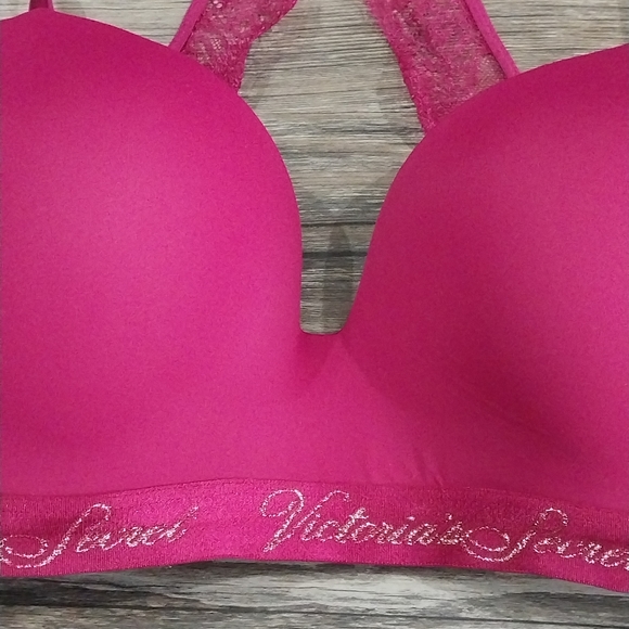 Victoria Secret tshirt Lightly Lined Wireless Bra 32ddd Lace Back Bra - Picture 2 of 6